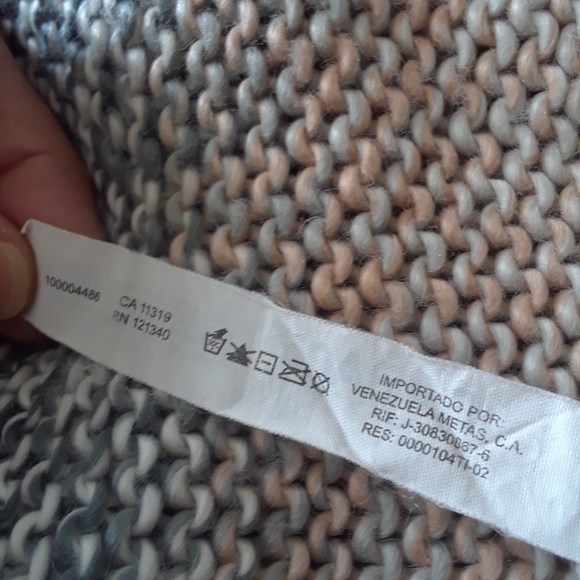 Garage. Cowl Neck Scarf. Greys & Pinks - Picture 13 of 16